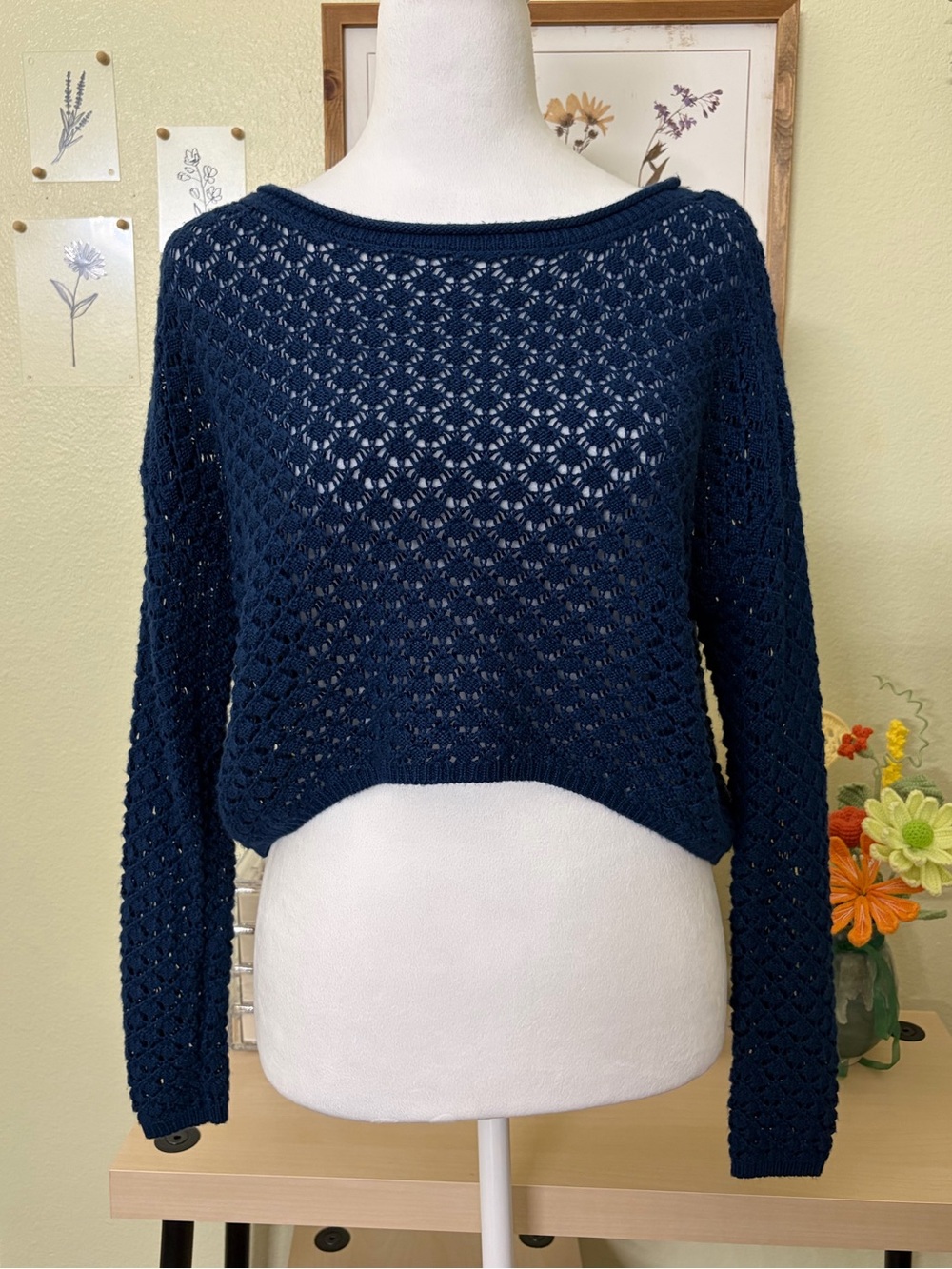 Olive + Oak Crochet Open Knit Cropped Sweater Navy Boat Neck Boho Coastal XS
